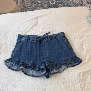 American Eagle Denim Ruffle Hem Women's Shorts